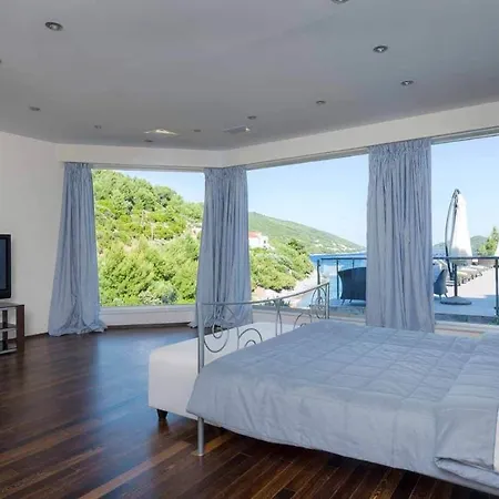 Villa Seafront Zaglav On Island Korcula, Private Pool, Parking,bbq Potirna