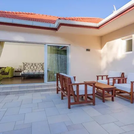 Villa Seafront Zaglav On Island Korcula, Private Pool, Parking,bbq Potirna