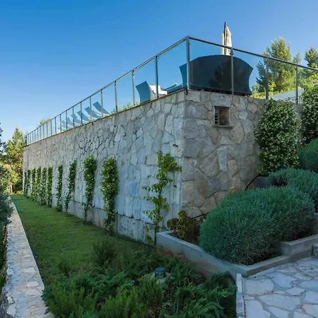 Villa Seafront Zaglav On Island Korcula, Private Pool, Parking,bbq *
